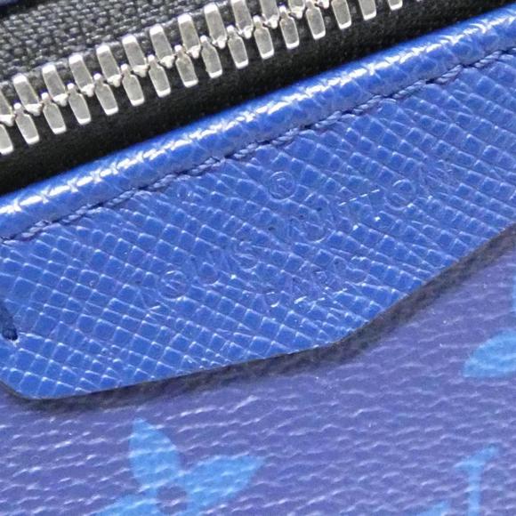 LOUIS VUITTON Taiga Lama Discovery Backpack M30229 Rucksack - Picture 6 of 9